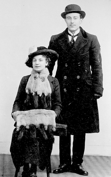 Mary Stevens and Dominicus van der Harst, around 1914.